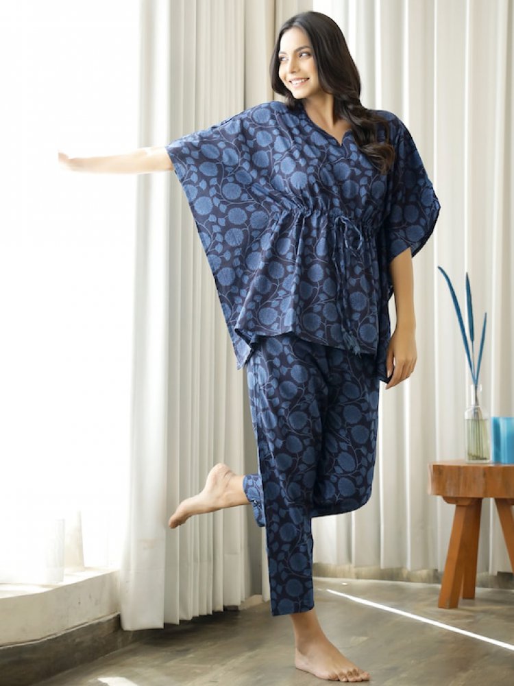Women Navy Blue Printed Pure Cotton Night suit