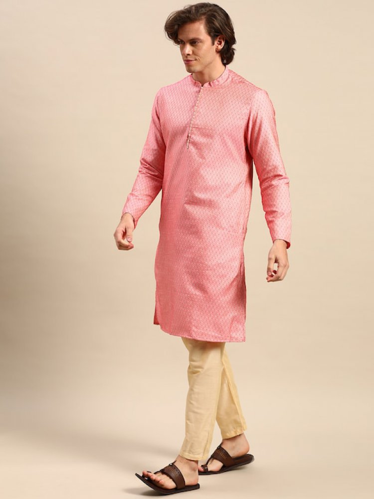 Men Pink Woven Design Kurta with Pyjamas