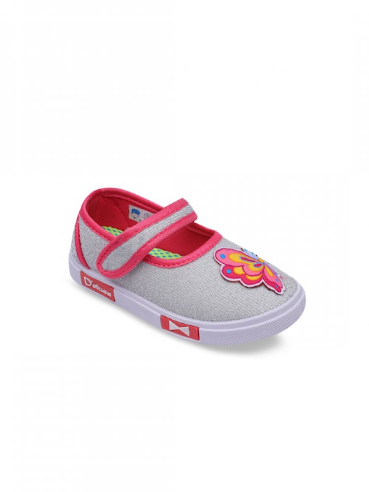 Girls Silver-Toned Butterfly Applique Mary Janes